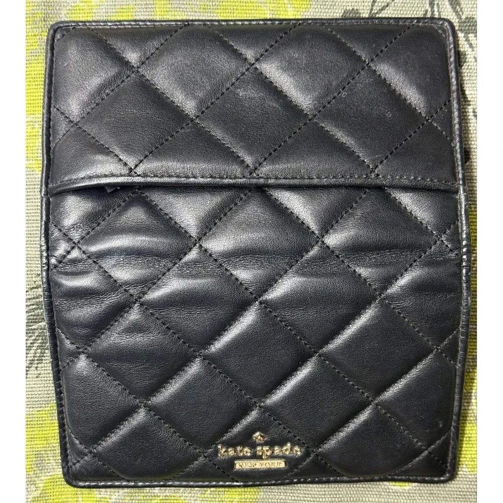 Kate Spade Quilted Leather‎ Wallet Black Puffer Style Elevated Classic